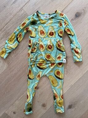 Rock your gauc READY SET Avocado Print romper sleeper size 6-12 months